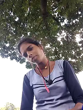 Snapshot of Gulika_Doshi chatting on October 4, 2025, 6:55 am Gulika Doshi online show from October 4, 2025, 6:55 am