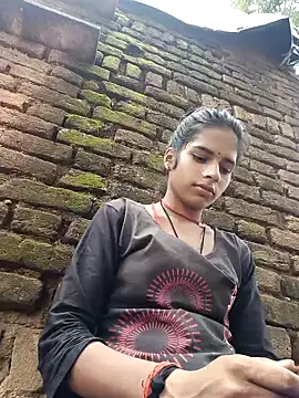 Snapshot of Gulika_Doshi chatting on October 6, 2025, 6:44 am Gulika Doshi online show from October 6, 2025, 6:44 am