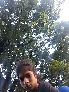 Snapshot of Gulika_Doshi chatting on October 8, 2025, 1:03 am Gulika Doshi online show from October 8, 2025, 1:03 am