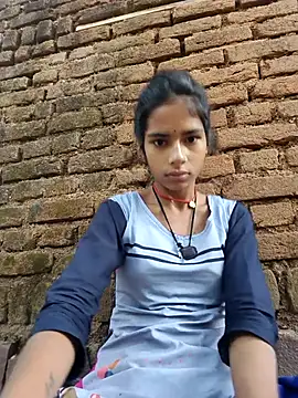 Snapshot of Gulika_Doshi chatting on October 15, 2025, 2:01 am Gulika Doshi online show from October 15, 2025, 2:01 am