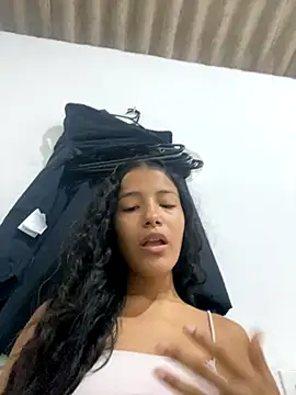 HadeSmit online show from September 17, 2025, 5:03 pm