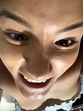 HadeSmit online show from October 31, 2025, 4:24 am