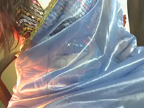 sheetal-sheetal95 online show from January 11, 2026, 3:28 pm