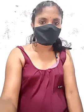 Snapshot of deepa-telugu143 chatting on October 9, 2025, 6:50 pm deepa-telugu143 online show from October 9, 2025, 6:50 pm