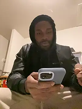 Bigish92 online show from February 3, 2026, 12:10 pm