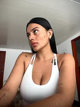 Snapshot of AnaaFaith_ chatting on October 1, 2025, 3:29 pm AnaaFaith online show from October 1, 2025, 3:29 pm