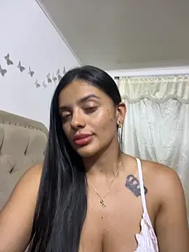 Snapshot of AnaaFaith_ chatting on October 16, 2025, 7:26 pm AnaaFaith online show from October 16, 2025, 7:26 pm