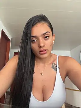 AnaaFaith  online show from May 24, 2026, 6:02 pm