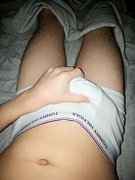 Snapshot of NonDirloAllaMamma chatting on October 17, 2025, 7:49 pm NonDirloAllaMamma online show from October 17, 2025, 7:49 pm