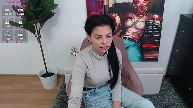 LadyLiia online show from April 25, 2026, 4:04 am