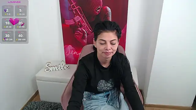 LadyLiia online show from May 2, 2026, 4:28 am