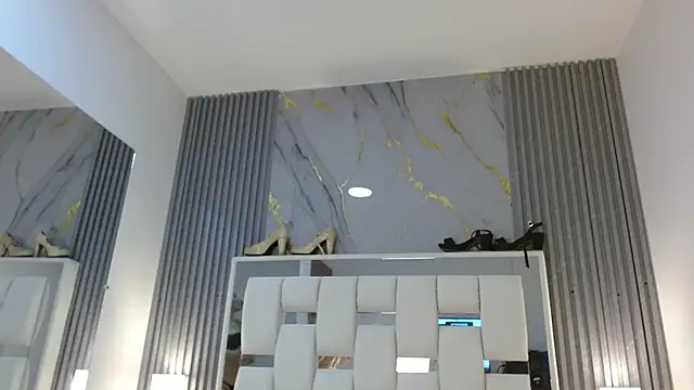 VanessaHard as online show from October 2, 2025, 7:32 pm