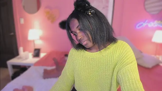 Snapshot of Annia_DH chatting on October 23, 2025, 7:45 pm Annia DH online show from October 23, 2025, 7:45 pm