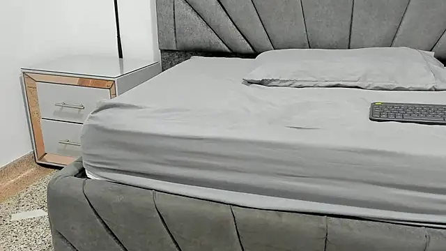 Snapshot of ZafiroAndFlynn chatting on September 20, 2025, 10:11 pm ZafiroAndFlynn online show from September 20, 2025, 10:11 pm