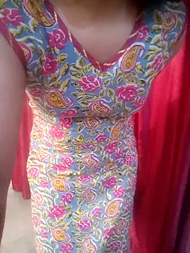 Snapshot of Anamika-singhania chatting on October 13, 2025, 11:21 am Anamika-singhania online show from October 13, 2025, 11:21 am