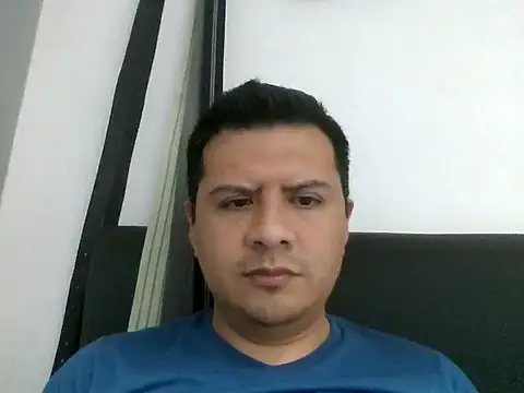 Xxxristiano online show from March 25, 2026, 11:22 pm