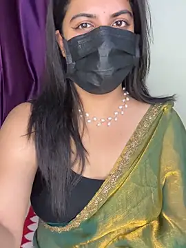 Snapshot of best_couple19 chatting on September 25, 2025, 8:45 pm best couple19 online show from September 25, 2025, 8:45 pm