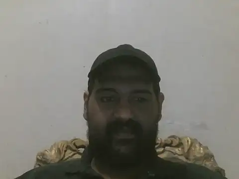 Snapshot of elpoop7305 chatting on September 21, 2025, 10:33 pm elpoop7305 online show from September 21, 2025, 10:33 pm
