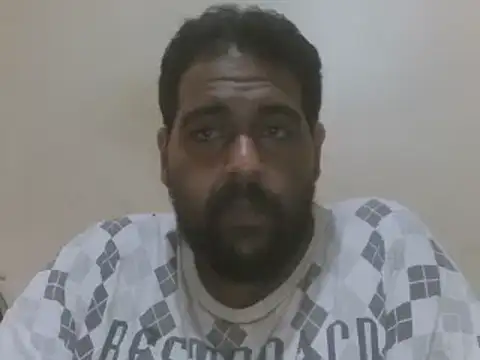 Snapshot of elpoop7305 chatting on October 5, 2025, 10:35 am elpoop7305 online show from October 5, 2025, 10:35 am