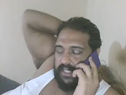 Snapshot of elpoop7305 chatting on October 27, 2025, 12:58 am elpoop7305 online show from October 27, 2025, 12:58 am