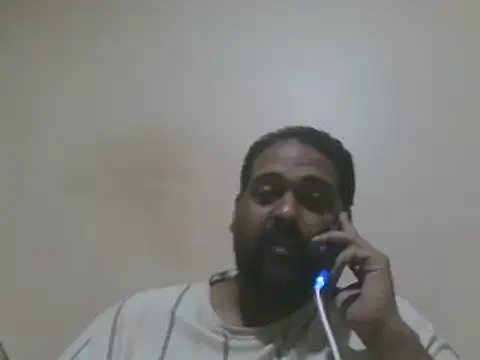 Snapshot of elpoop7305 chatting on November 5, 2025, 8:36 am elpoop7305 online show from November 5, 2025, 8:36 am