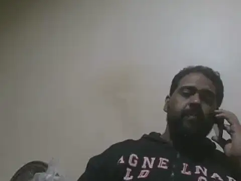 Snapshot of elpoop7305 chatting on November 5, 2025, 10:32 pm elpoop7305 online show from November 5, 2025, 10:32 pm