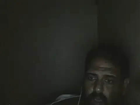 Snapshot of elpoop7305 chatting on November 6, 2025, 10:54 pm elpoop7305 online show from November 6, 2025, 10:54 pm