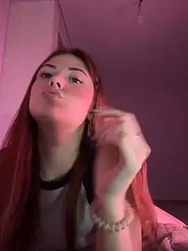 M31issa Cherry online show from January 11, 2026, 1:05 pm