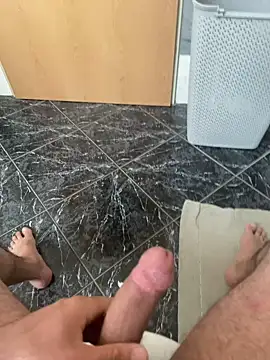 Snapshot of geilheit12 chatting on October 8, 2025, 10:46 am geilheit12 online show from October 8, 2025, 10:46 am