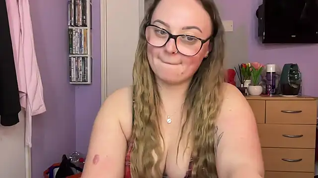 SexySashaxox online show from March 2, 2026, 8:59 pm