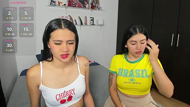 marianaandvalen online show from November 13, 2025, 11:20 am