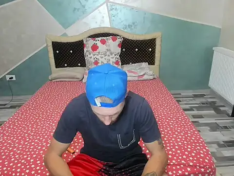 RobbyP06 online show from September 10, 2025, 7:14 pm