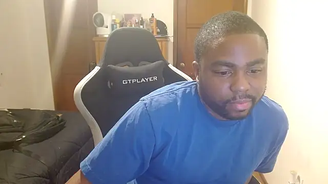 Breadwinnah online show from December 2, 2025, 4:40 am