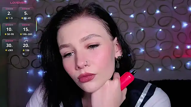 Snapshot of Steffy_Red_Candy chatting on March 20, 2026, 8:35 pm Steffy Red Candy online show from March 20, 2026, 8:35 pm