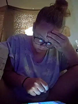 Snapshot of countrymomma chatting on October 7, 2025, 12:57 pm countrymomma online show from October 7, 2025, 12:57 pm