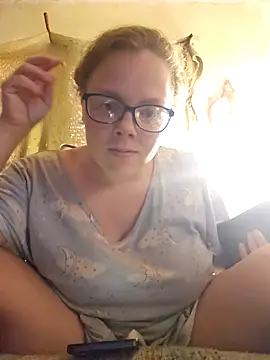 Snapshot of countrymomma chatting on October 8, 2025, 3:42 pm countrymomma online show from October 8, 2025, 3:42 pm