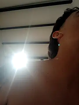 18matthew online show from February 11, 2026, 4:06 am