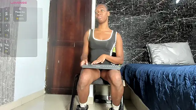 Kristel 05 online show from October 28, 2025, 12:09 pm