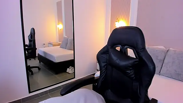 altair mori online show from November 27, 2025, 12:29 pm