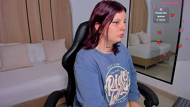 altair mori online show from December 22, 2025, 12:13 pm