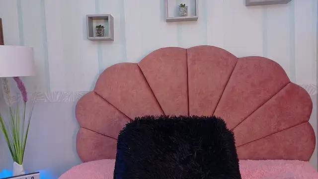 Snapshot of Conejita_420 chatting on September 23, 2025, 8:12 pm Conejita 420 online show from September 23, 2025, 8:12 pm