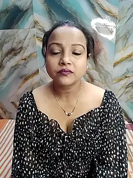 Snapshot of hornypiu697 chatting on April 15, 2026, 4:19 am hornypiu697 online show from April 15, 2026, 4:19 am
