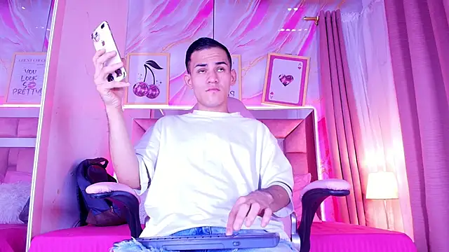 alessandro musk online show from April 30, 2026, 8:48 pm