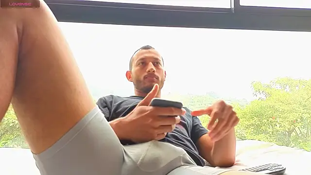 enormous c0ckk online show from November 7, 2025, 5:13 pm