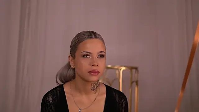 NickyBenz online show from September 28, 2025, 5:40 pm