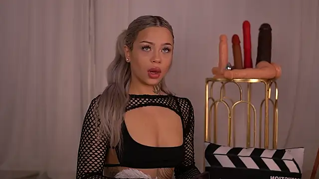 NickyBenz online show from September 30, 2025, 5:40 pm