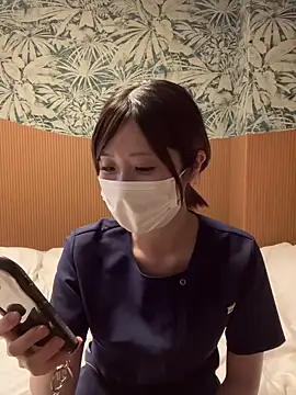 mei chan a online show from September 14, 2025, 1:43 pm