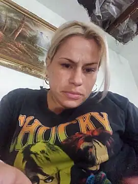 toomuchofafreak online show from October 12, 2025, 1:54 pm