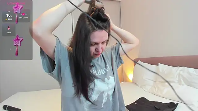 elysiastorm online show from March 26, 2026, 5:24 am