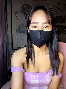 TiNa 04 online show from December 14, 2025, 12:16 am